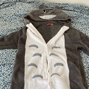 Totoro onesie size L